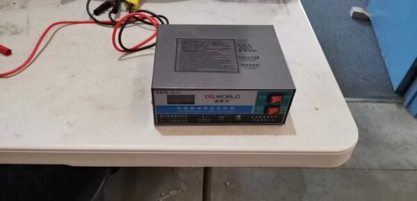 12v-24V Intelligent pluse charger - DSW-017